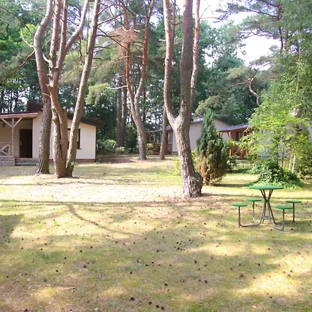 Sosenka Lodge Zaniemysl